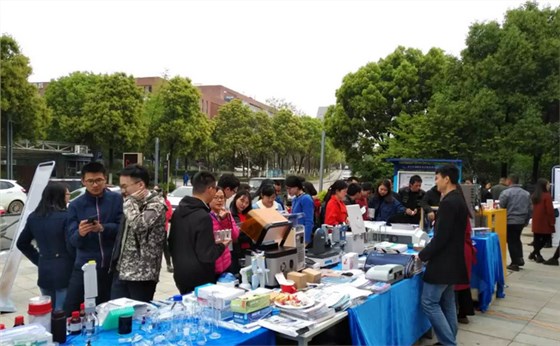 人間最美四月天，你好像缺一場(chǎng)美麗的邂逅！1